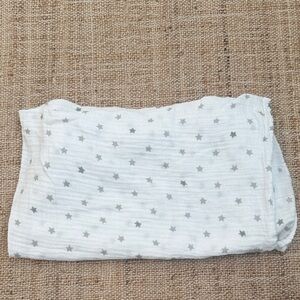Aden + Anais Fitted Crib Sheet Cotton Muslin Dashing Gray Stars